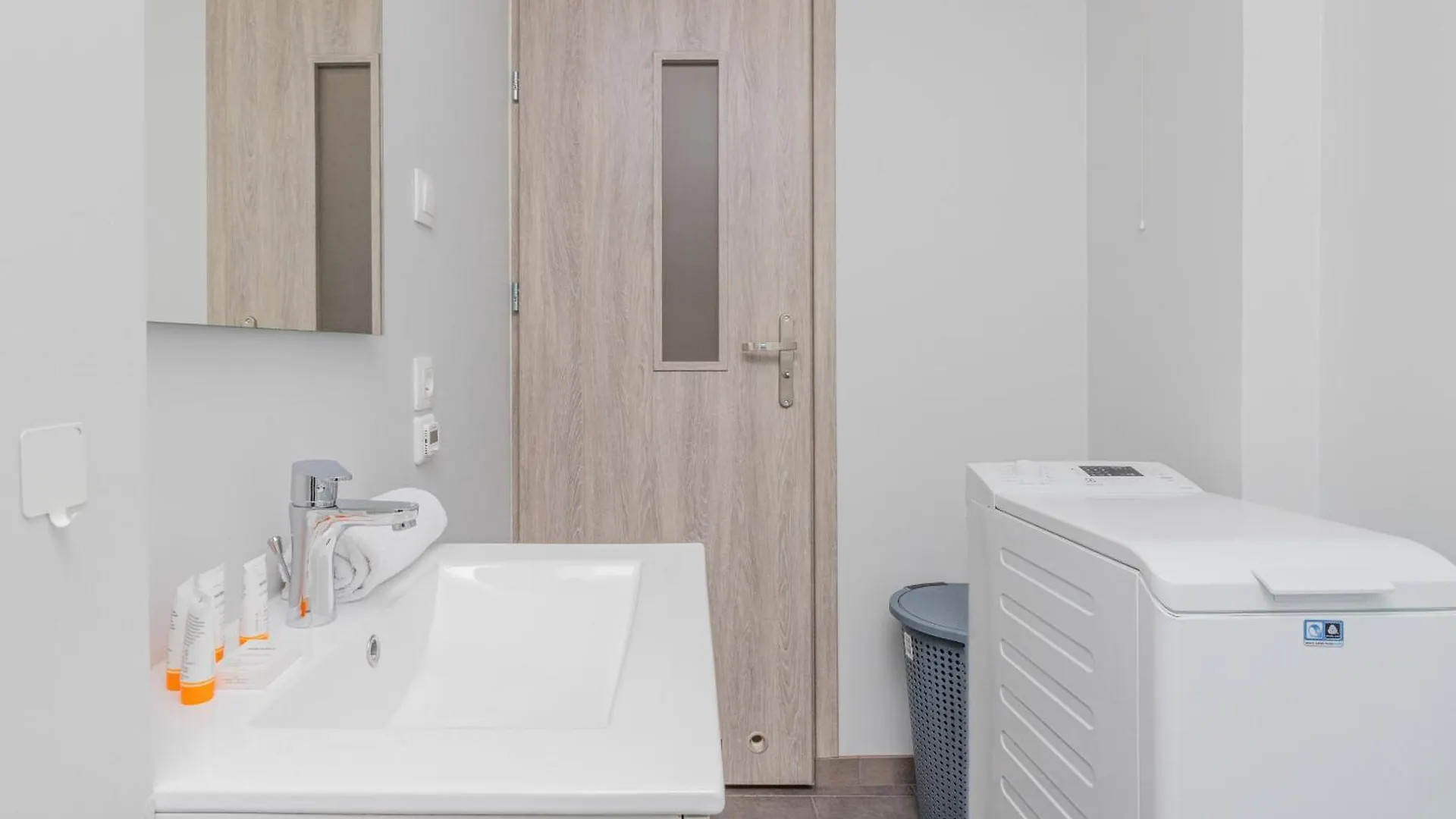 Aaa-Apartment Gdansk Kosciuszki By Noclegi Renters 0*,  Poland